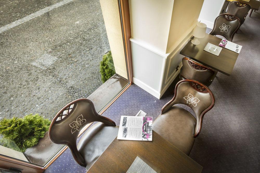 Hotel Grand Žilina Eksteriør bilde