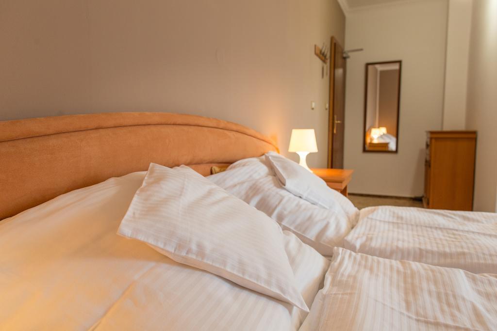 Hotel Grand Žilina Eksteriør bilde